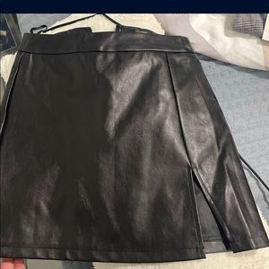 Extra small faux leather skirt with Slit